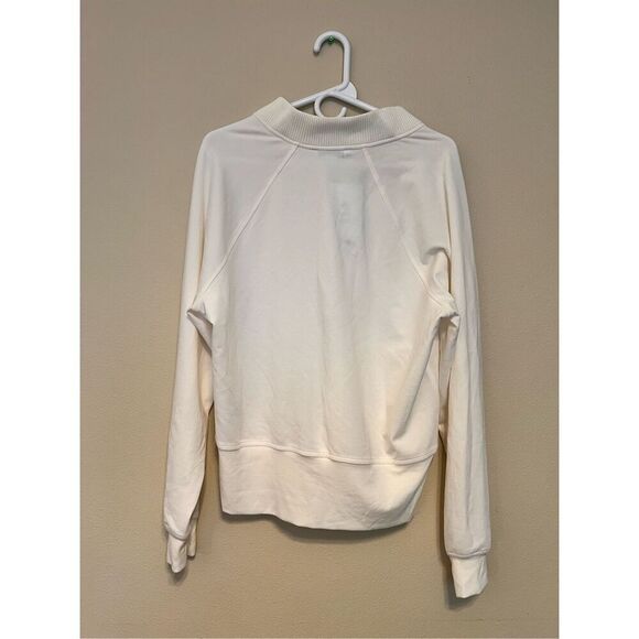 NWT! Athleta Magnolia White (Ivory) Eastbound Sweatshirt Large - Picture 3 of 9